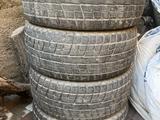 Комплект шин Yokohama 275/55R19 за 50 000 тг. в Алматы