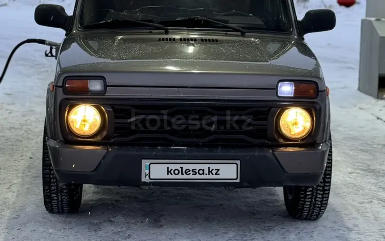 ВАЗ (Lada) Lada 2121 2018 годаүшін3 000 000 тг. в Урджар