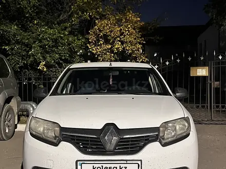 Renault Logan 2015 года за 2 500 000 тг. в Астана – фото 2