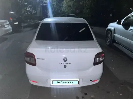 Renault Logan 2015 года за 2 500 000 тг. в Астана – фото 4