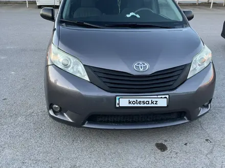 Toyota Sienna 2011 года за 12 000 000 тг. в Жанаозен – фото 3