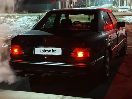 Mercedes-Benz E 230 1990 года за 1 580 000 тг. в Кокшетау – фото 15