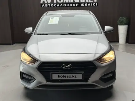 Hyundai Accent 2020 года за 6 850 000 тг. в Актобе – фото 2