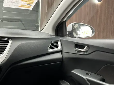 Hyundai Accent 2020 года за 6 850 000 тг. в Актобе – фото 10