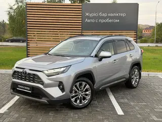 Toyota RAV4 Luxe+