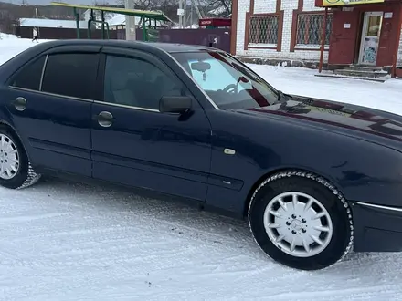 Mercedes-Benz E 280 1996 года за 1 600 000 тг. в Щучинск – фото 3