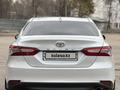 Toyota Camry 2021 года за 15 700 000 тг. в Алматы – фото 5