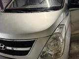 Hyundai Starex 2010 года за 6 800 000 тг. в Сарыагаш – фото 2