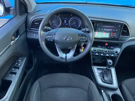 Hyundai Elantra 2019 года за 8 890 000 тг. в Алматы – фото 11