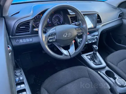 Hyundai Elantra 2019 года за 8 890 000 тг. в Алматы – фото 8