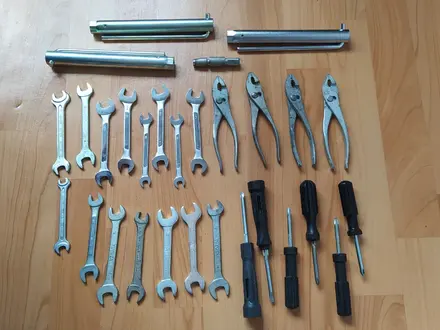 Домкрат штатный набор инструментов ключей оригинал за 15 000 тг. в Алматы – фото 29