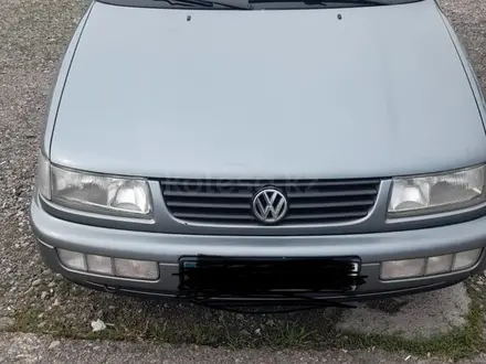 Volkswagen Passat 1993 года за 2 600 000 тг. в Алматы