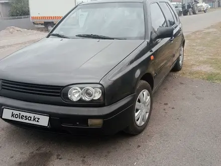 Volkswagen Golf 1993 года за 1 400 000 тг. в Есик – фото 3