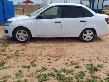 ВАЗ (Lada) Granta 2190 2018 года за 3 100 000 тг. в Уральск – фото 3