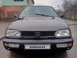 Volkswagen Golf 1994 года за 1 300 000 тг. в Шымкент