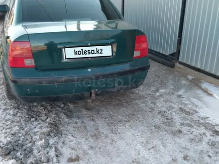 Volkswagen Passat 1999 года за 1 500 000 тг. в Актобе – фото 2