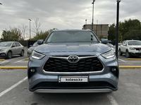 Toyota Highlander 2021 года за 28 000 000 тг. в Шымкент