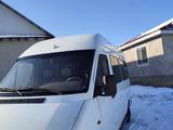 Mercedes-Benz Sprinter 2000 года за 2 600 000 тг. в Есик – фото 4