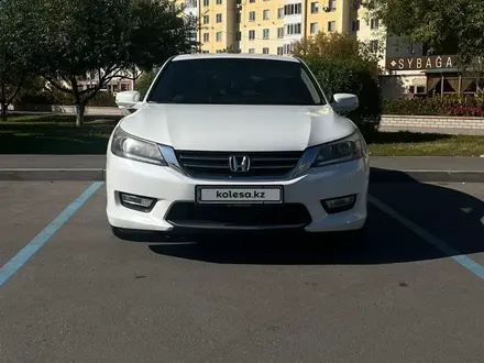 Honda Accord 2012 года за 7 500 000 тг. в Астана