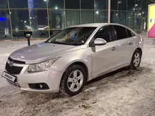 Chevrolet Cruze, 2010