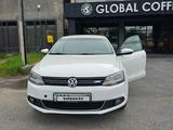 Volkswagen Jetta 2013 года за 5 500 000 тг. в Шымкент