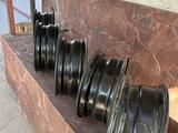 Комплект штампованных дисков от ауди А6 С4 за 40 000 тг. в Кызылорда – фото 5