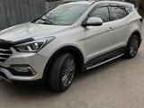 Hyundai Santa Fe 2017 года за 12 500 000 тг. в Алматы