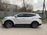 Hyundai Santa Fe 2017 года за 12 500 000 тг. в Алматы – фото 4