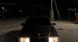 Mercedes-Benz E 230 1991 года за 1 000 000 тг. в Алматы