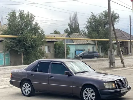 Mercedes-Benz E 230 1991 года за 1 000 000 тг. в Алматы – фото 6