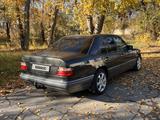 Mercedes-Benz E 220 1994 годаүшін6 700 000 тг. в Караганда