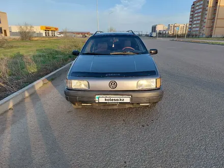 Volkswagen Passat 1993 года за 1 350 000 тг. в Актобе – фото 2