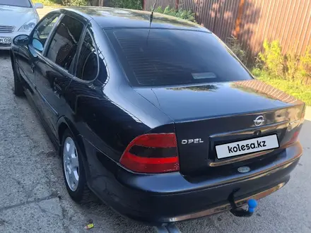 Opel Vectra 1998 года за 1 100 000 тг. в Талдыкорган – фото 8