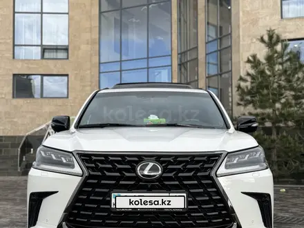 Lexus LX 570 2016 года за 39 500 000 тг. в Шымкент – фото 3