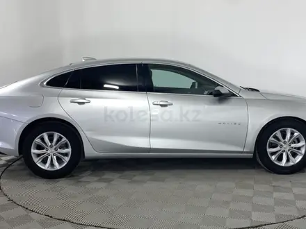 Chevrolet Malibu 2021 года за 5 940 000 тг. в Караганда – фото 4