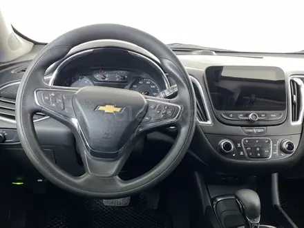Chevrolet Malibu 2021 года за 5 940 000 тг. в Караганда – фото 13