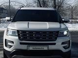 Ford Explorer 2015 года за 13 900 000 тг. в Алматы – фото 2