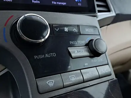 Toyota Venza 2010 года за 5 890 000 тг. в Астана – фото 24