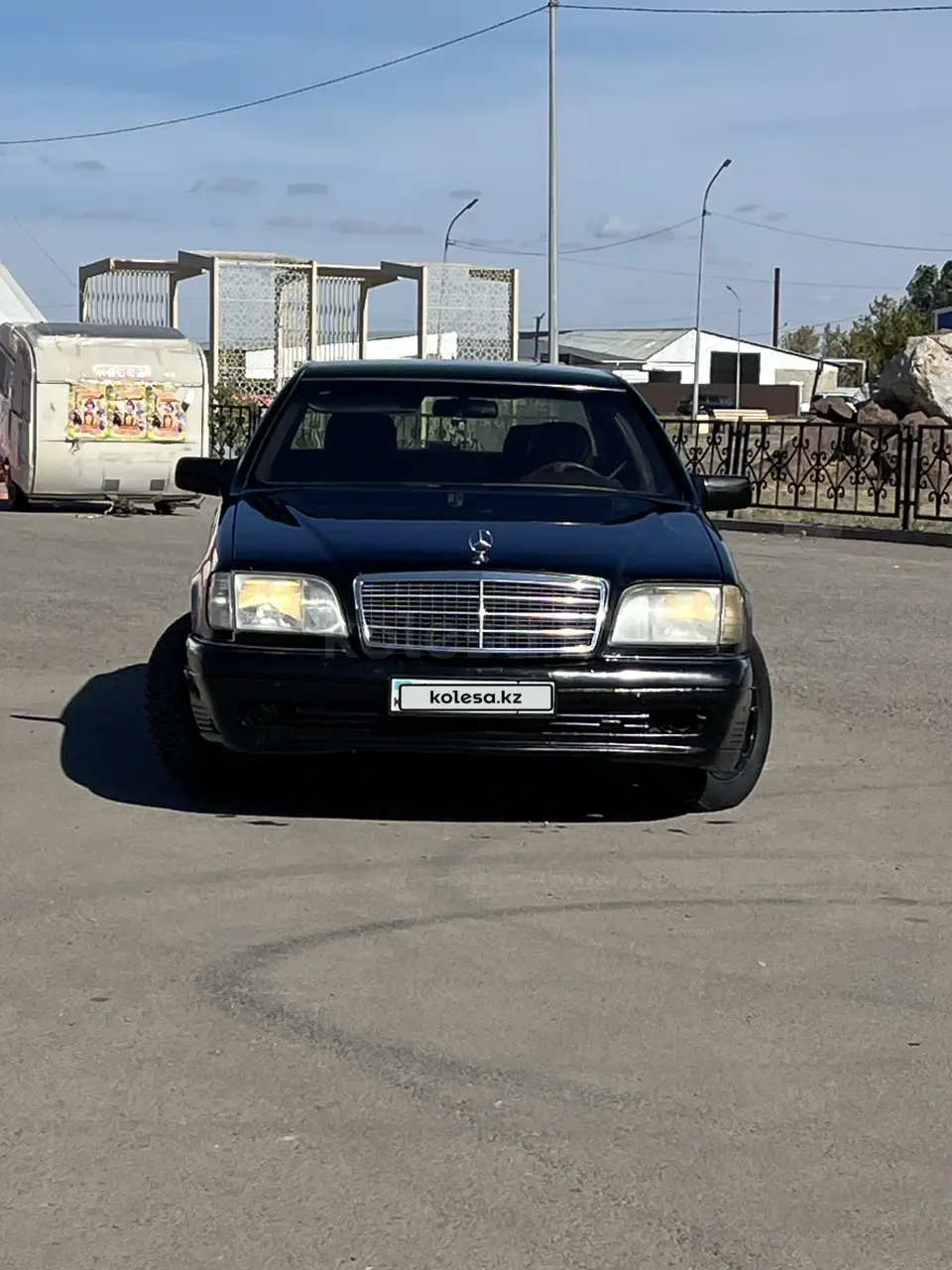 Mercedes-Benz S-Class, 1993