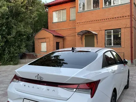 Hyundai Elantra 2023 года за 10 500 000 тг. в Атырау – фото 20