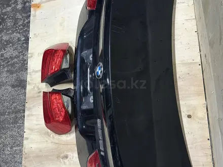 Крышка багажника bmw 3 series e90 rest за 180 000 тг. в Караганда – фото 3