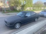 BMW 525 1992 года за 950 000 тг. в Алматы – фото 2