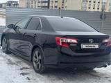 Toyota Camry 2012 года за 8 200 000 тг. в Актобе