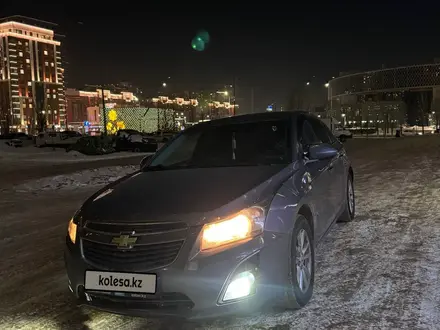 Chevrolet Cruze 2013 года за 2 800 000 тг. в Астана