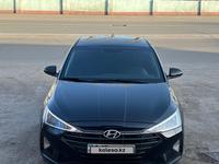Hyundai Elantra 2019 года за 8 600 000 тг. в Караганда