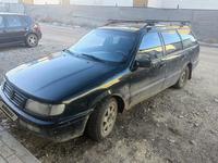 Volkswagen Passat 1994 годаүшін1 200 000 тг. в Атырау