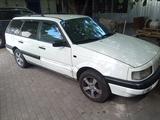 Volkswagen Passat 1990 годаүшін1 000 000 тг. в Алматы – фото 4