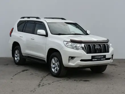 Toyota Land Cruiser Prado 2020 года за 21 200 000 тг. в Атырау – фото 3