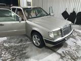 Mercedes-Benz E 230 1991 годаүшін2 200 000 тг. в Караганда – фото 4