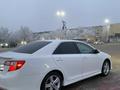 Toyota Camry 2014 годаfor7 950 000 тг. в Актобе – фото 4